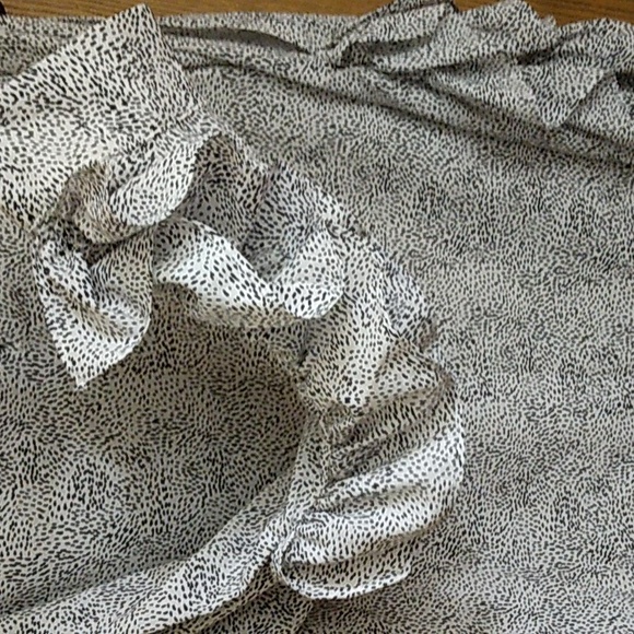 A New Day White and Black Cut Out Ruffle Sleeve Blouse - Picture 5 of 7